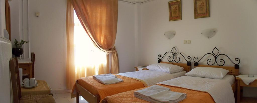 Pension Ilias - Chora Amorgos Aparthotel Rum bild