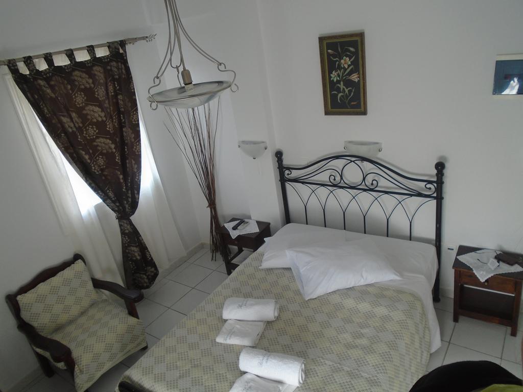 Pension Ilias - Chora Amorgos Aparthotel Exteriör bild