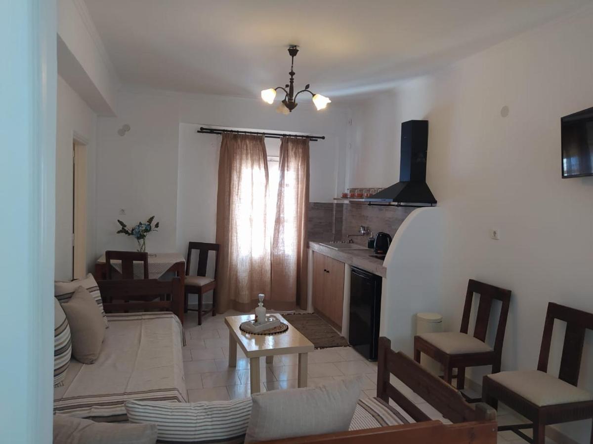Pension Ilias - Chora Amorgos Aparthotel Exteriör bild
